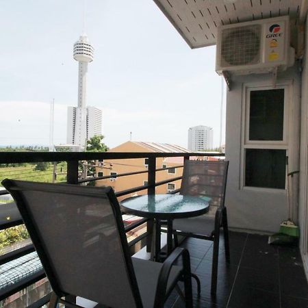 Apartamento The Ocean Pearl Pattaya Exterior foto